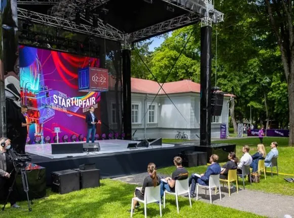 „Startup Fair. Connect 2022“ – šimtai galimybių gauti išsvajotą investiciją ir įnirtinga kova dėl geriausio startuolio vardo