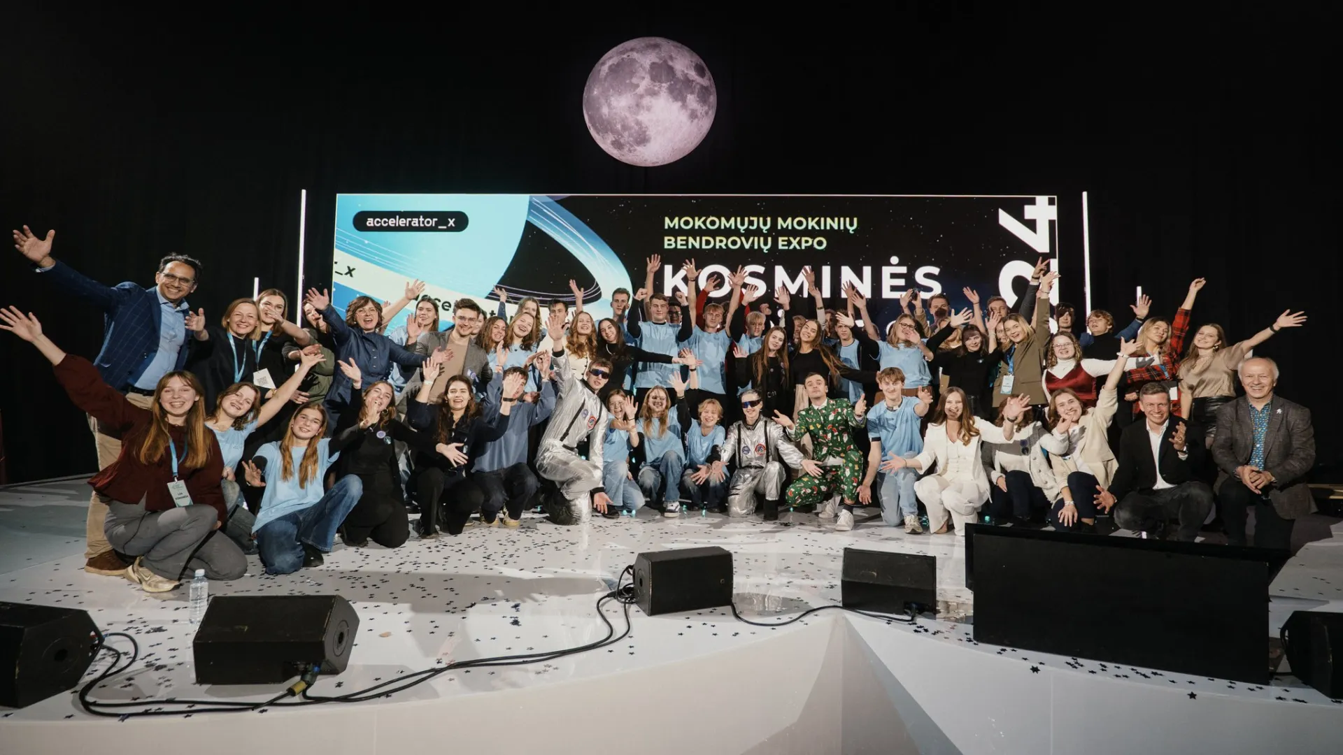 Rekordiškai gausiame antreprenerystės festivalyje apdovanoti versliausi Lietuvos moksleiviai