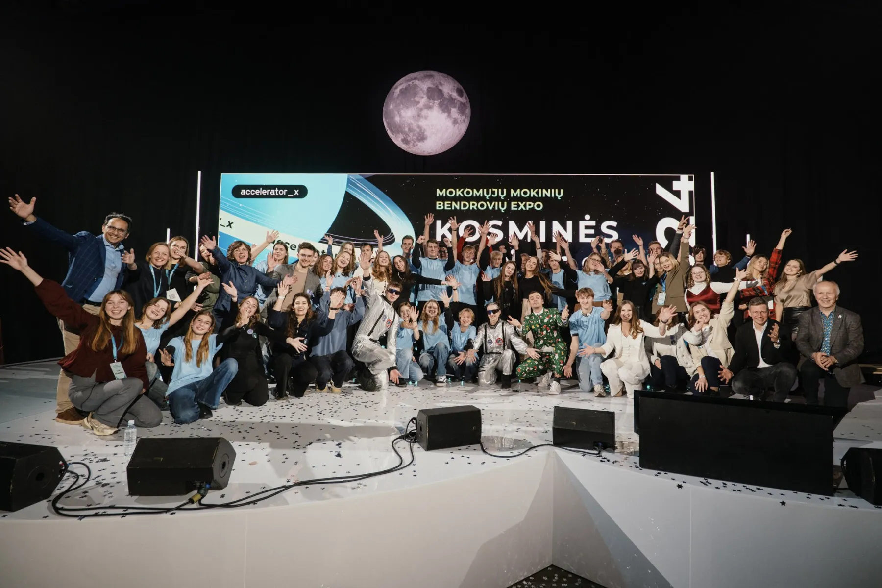 Rekordiškai gausiame antreprenerystės festivalyje apdovanoti versliausi Lietuvos moksleiviai