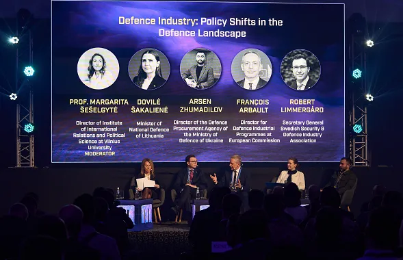 „Baltic Miltech Summit“ konferencijoje – gynybos pramonės tendencijos ir Lietuvai svarbūs susitarimai