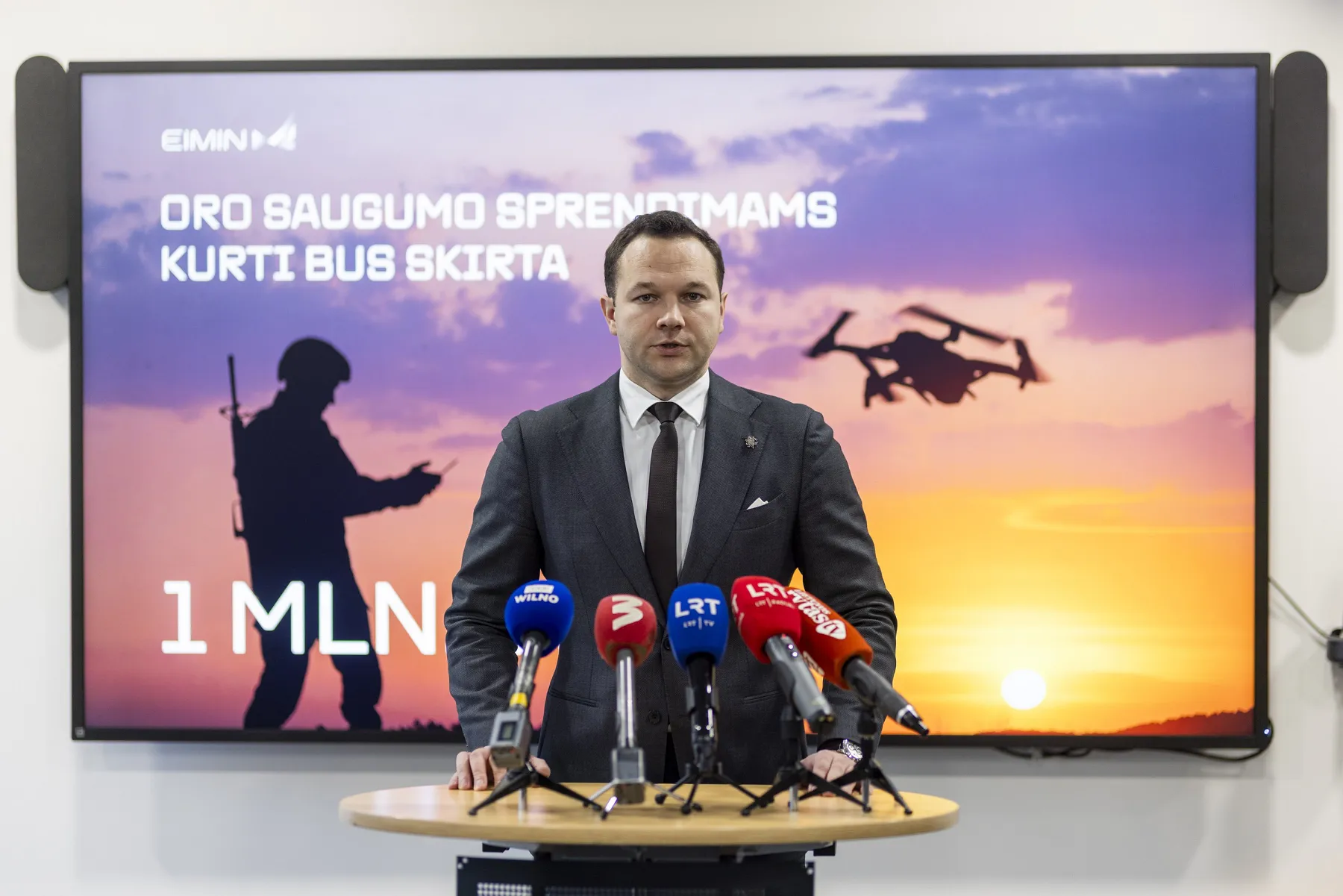Atrinkti trys pažangiausi sprendimai Lietuvos oro erdvės saugumui užtikrinti