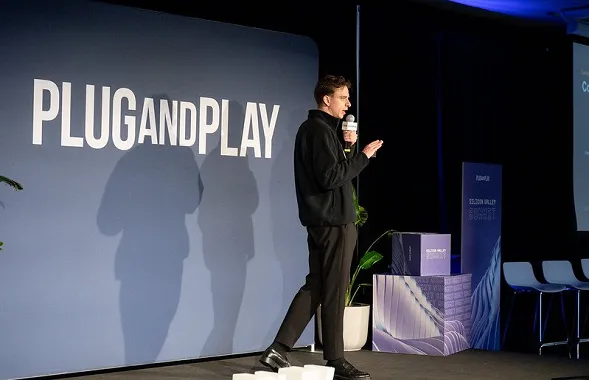Lietuvių startuoliai Silicio Slėnyje pasiekė JAV oro pajėgas ir patį Timą Dreiperį